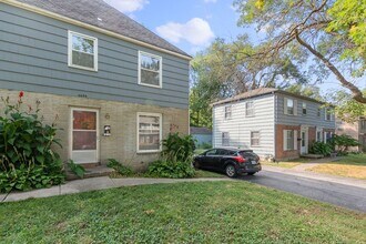 6638-6646 Floyd St in Overland Park, KS - Building Photo - Building Photo