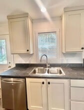 1145 French Rd in Wilmington, NC - Building Photo - Building Photo