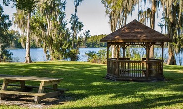 Countrywood in Tampa, FL - Foto de edificio - Building Photo