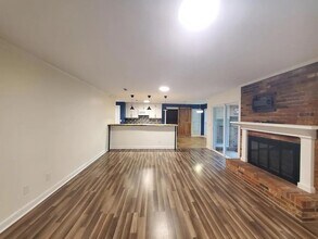 504 Robin Ln in Enterprise, AL - Building Photo - Building Photo