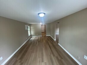 8717 Brandon St in Houston, TX - Building Photo - Building Photo
