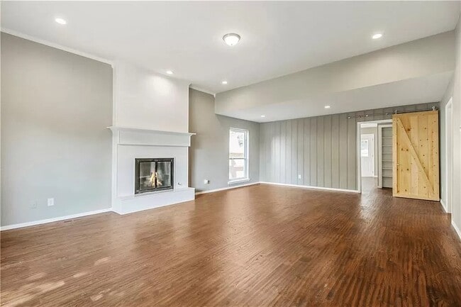 11012 Springhollow Rd in Oklahoma City, OK - Building Photo - Building Photo