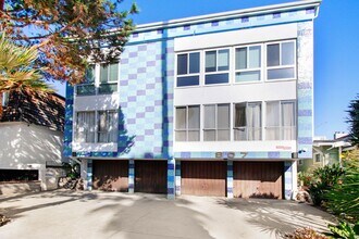807 5th St in Santa Monica, CA - Building Photo - Building Photo