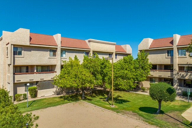 Commons On Lemon in Tempe, AZ - Building Photo - Building Photo