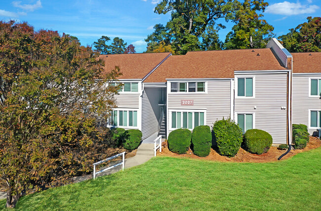 The Pointe in Burlington, NC - Foto de edificio - Building Photo