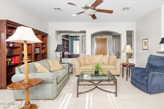 1667 E Carob Dr in Chandler, AZ - Building Photo - Building Photo
