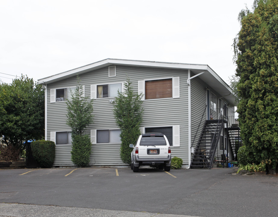 1723-1729 SE Marion St in Portland, OR - Building Photo