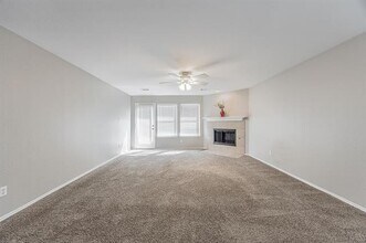 2831 Grandview Dr in Grand Prairie, TX - Building Photo - Building Photo