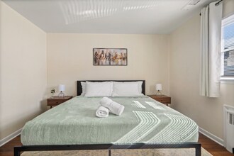 9103 Columbia Ave in North Bergen, NJ - Foto de edificio - Building Photo