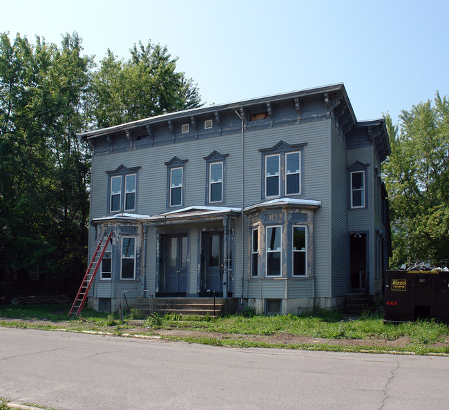 32-34 Center St in Amsterdam, NY - Building Photo - Building Photo