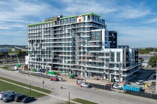 Muse in Hamilton, ON - Building Photo