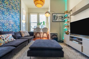 2221 Dwight Way, Unit Dwight 2 in Berkeley, CA - Building Photo