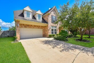 2403 Galleon Point Ct in Pearland, TX - Building Photo - Building Photo