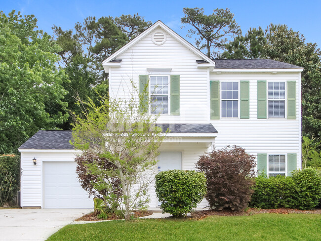 property at 628 Windsor Dr SE