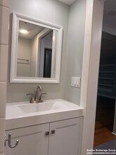 857 Beacon St, Unit B-1 in Boston, MA - Foto de edificio - Building Photo