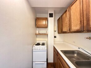 4180 N Marine Dr in Chicago, IL - Foto de edificio - Building Photo