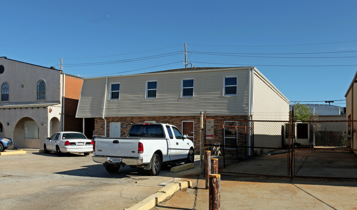 3020-3022 Jean Lafitte Pky in Chalmette, LA - Building Photo