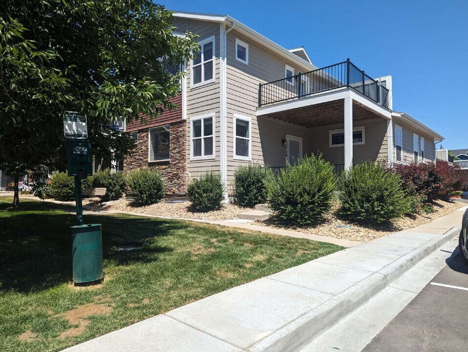 759 Robert St in Longmont, CO - Building Photo