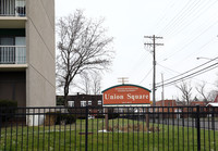 Union Square in Cleveland, OH - Foto de edificio - Building Photo