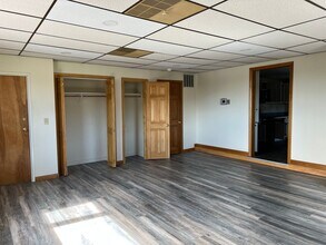 146 Kennedy Memorial Dr-Unit -Unit 1 in Waterville, ME - Building Photo - Building Photo