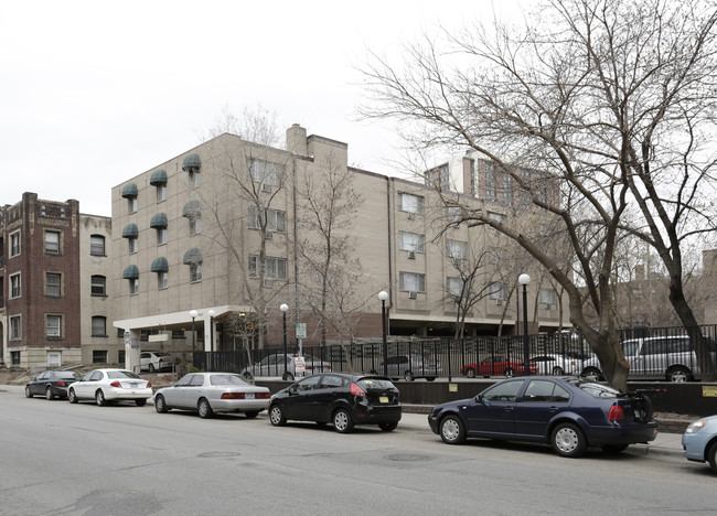 1522 Lasalle Ave in Minneapolis, MN - Foto de edificio - Building Photo