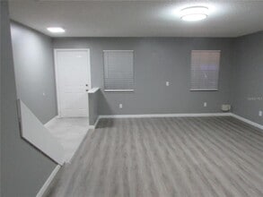 5305 Abinger Ct in Tampa, FL - Building Photo - Building Photo