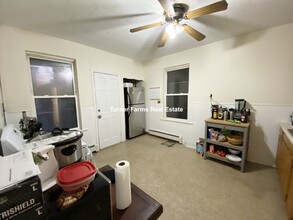 20 Howell St, Unit 2 in Boston, MA - Building Photo - Building Photo