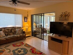 2729 Countryside Blvd, Unit #106 in Clearwater, FL - Building Photo - Building Photo