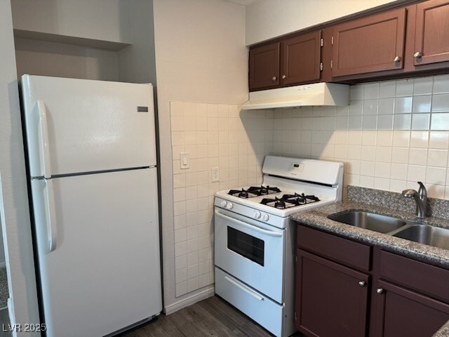 property at 4360 Twin View Cir