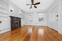 7 Allston St, Unit 1 in Boston, MA - Building Photo - Building Photo