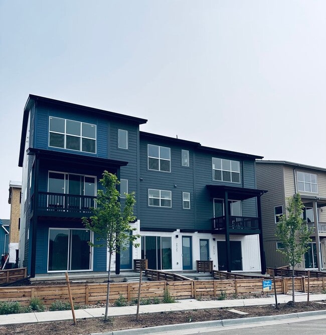 property at 2723 W 167th Pl