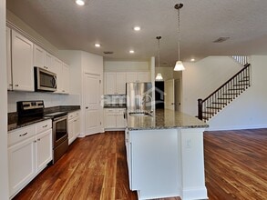 730 Celebration Lane in Middleburg, FL - Foto de edificio - Building Photo