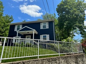 6021 Park Pl in Alexandria, VA - Building Photo