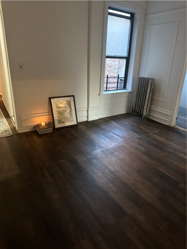 320 W 111th St in New York, NY - Foto de edificio - Building Photo