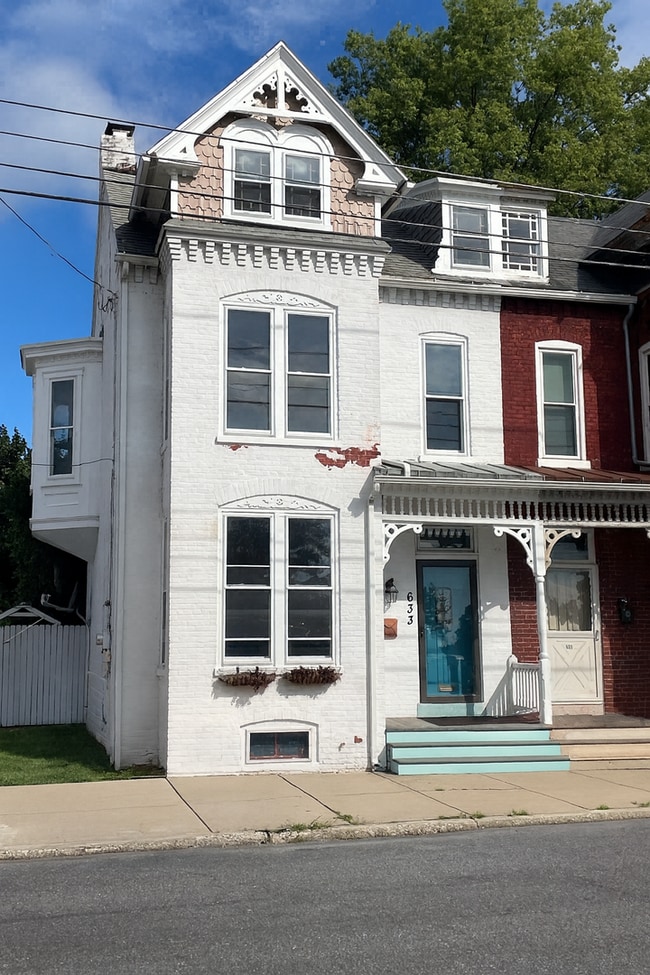 property at 633 Locust St