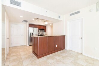 403 S Sapodilla Ave in West Palm Beach, FL - Building Photo - Building Photo