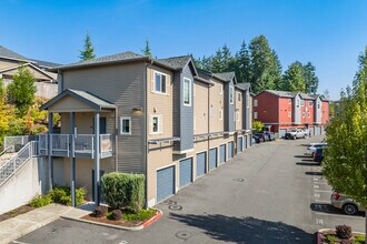 Panorama in Snoqualmie, WA - Building Photo - Building Photo