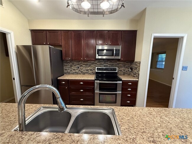 property at 758 Briarbend Dr