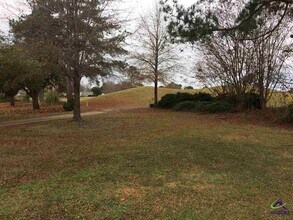 138 Salem Dr in Bonaire, GA - Building Photo - Building Photo