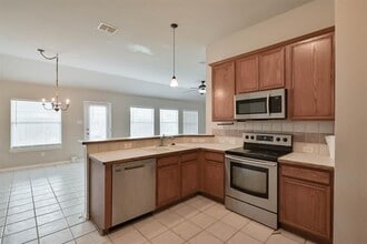 4 Blue Meadow Ct in Mansfield, TX - Building Photo - Building Photo