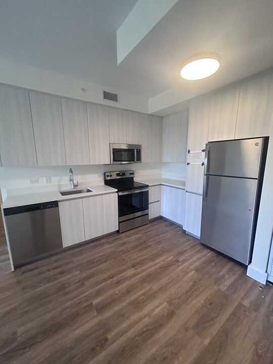 225 SE 3rd St, Unit B2 in Dania Beach, FL - Foto de edificio
