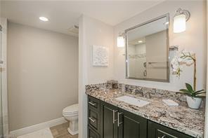 9653 Gulf Shore Dr-Unit -203 in Naples, FL - Building Photo - Building Photo