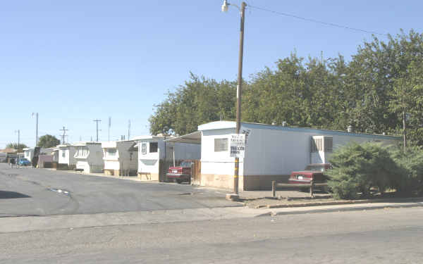 9060 S Colusa in San Joaquin, CA - Building Photo