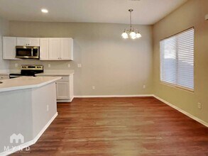 506 W Gary Way in Phoenix, AZ - Foto de edificio - Building Photo