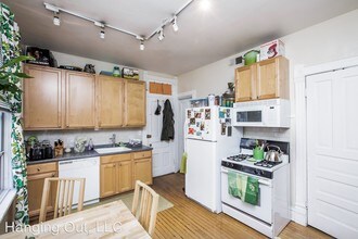 2022 W Shakespeare Ave-Unit -#1R in Chicago, IL - Building Photo - Building Photo