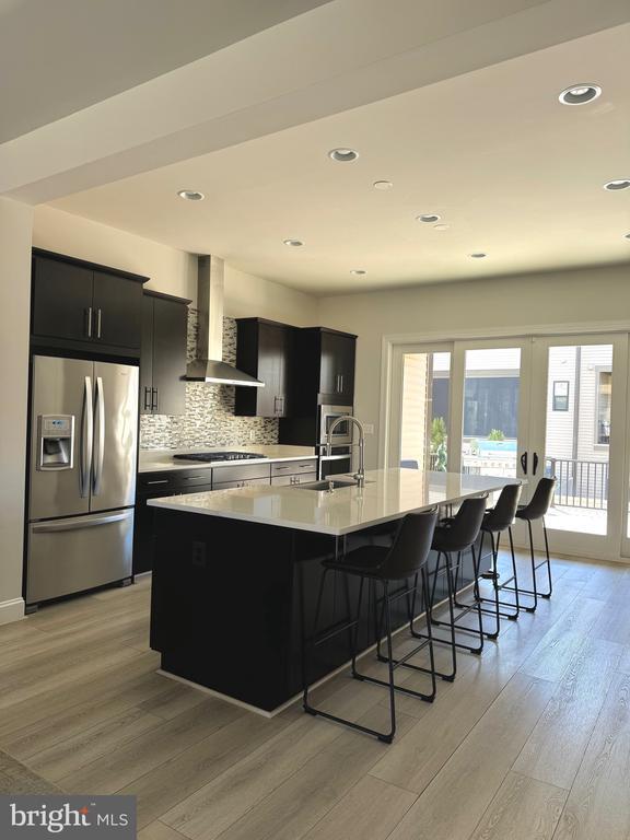 12307 W Oaks Dr in Fairfax, VA - Building Photo - Building Photo