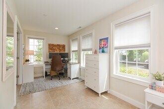 34 Acadia Ln in Exeter, NH - Building Photo - Building Photo