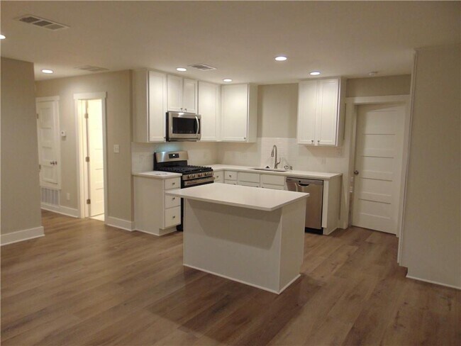 3904 Bailey Lane in Austin, TX - Building Photo - Building Photo