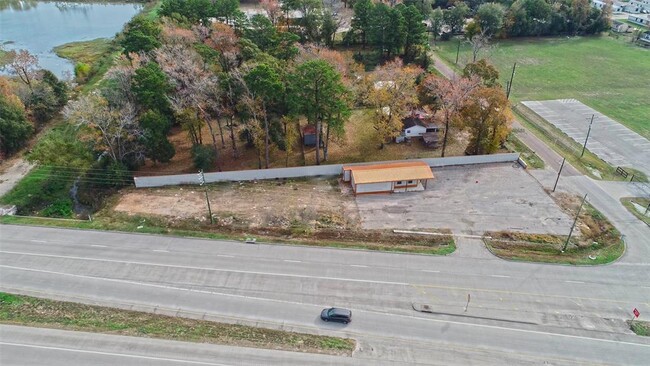 24599 US-59 in Porter, TX - Building Photo - Building Photo