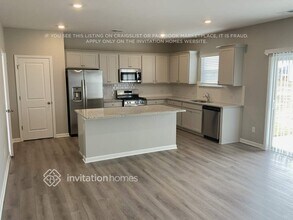 537 Almere Dr in Hampton, GA - Building Photo - Building Photo